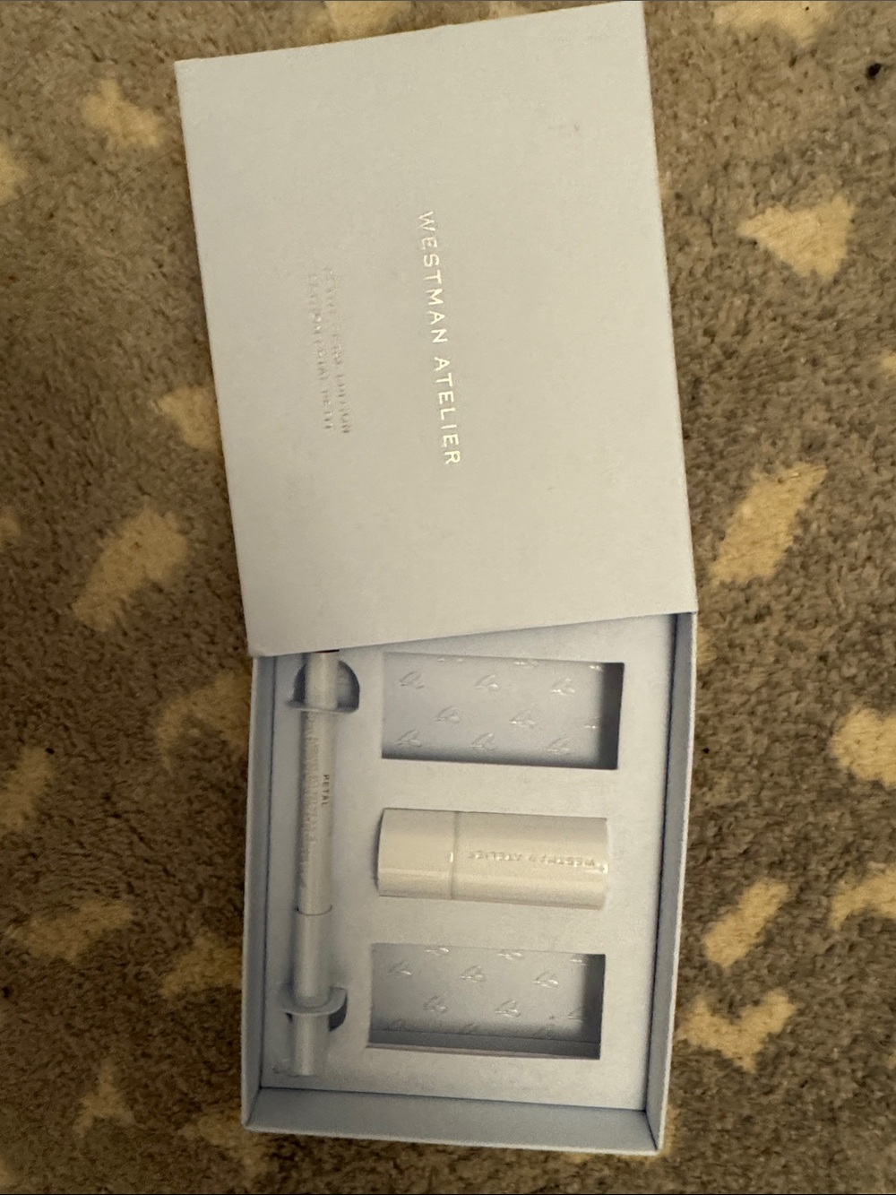 New 2 piece Westman Atelier Petal Cosmetic Gift Set - Picture 2 of 2